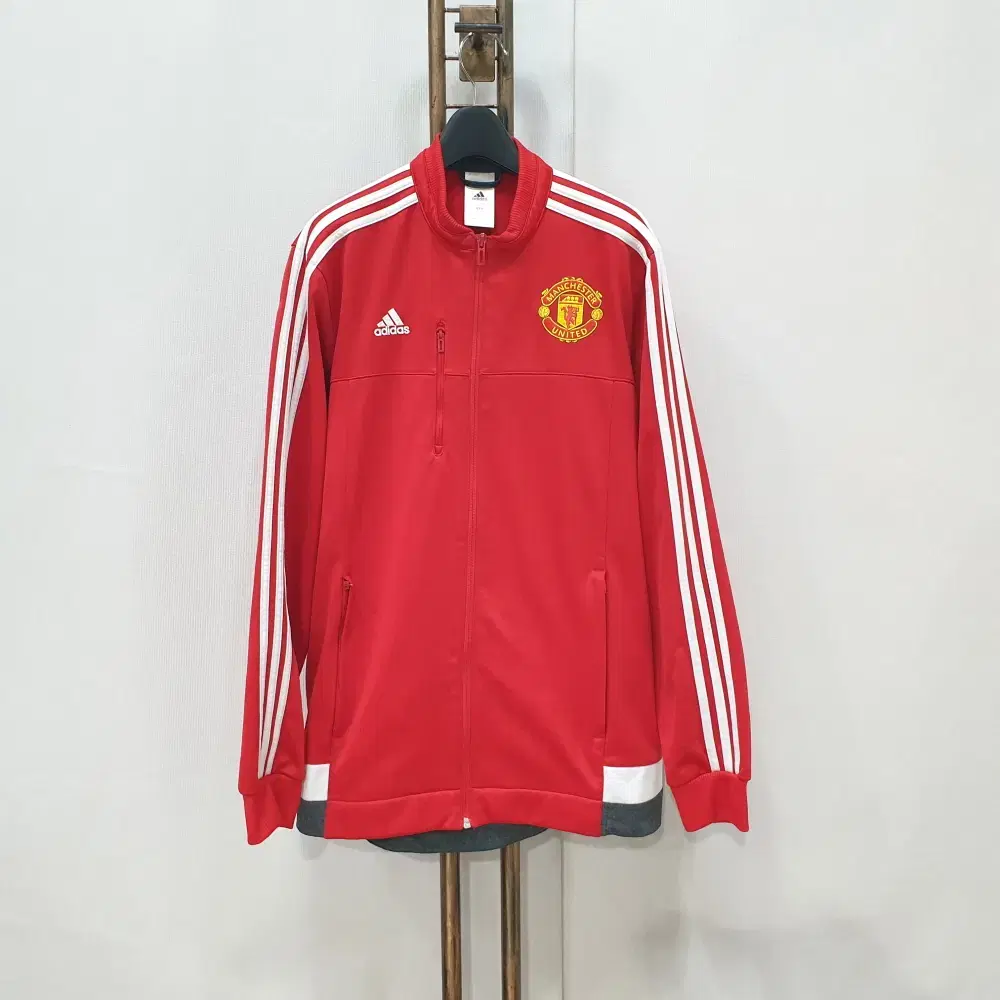 JJ28593)アディダス AC1927 マンチェスター・ユナイテッドアンセム